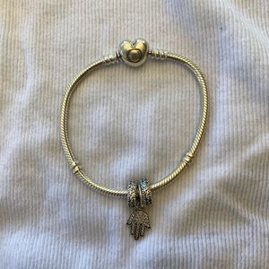 Pandora bracelet with heart clasp
